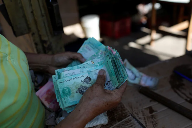 Venezuela: inflação no país, segundo o FMI, chegará a 1.000.000% ainda em 2018 (Marco Bello/Reuters)