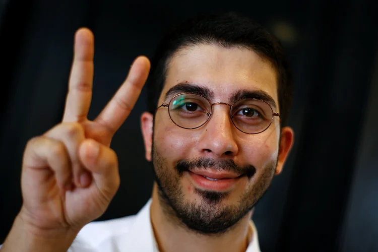 Por que 'two'? Porque eu sou mais do que uma identidade, disse Ali Can (Wolfgang Rattay/Reuters)