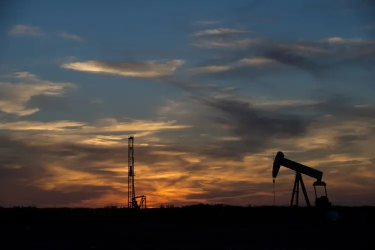 Petróleo: o ministro da Energia dos Emirados Árabes Unidos disse que uma nova estratégia era "necessária" e que não passaria por um aumento da produção (Cooper Neill/Reuters)