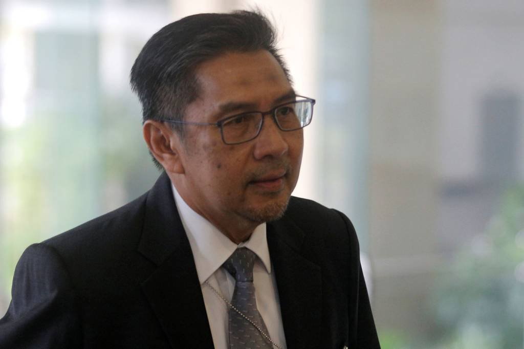 Diretor de Aviação Civil da Malásia renuncia após relatório sobre o MH370