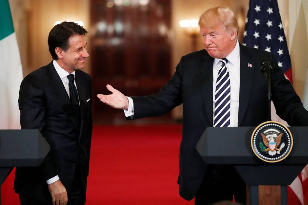 Trump elogia firmeza da nova política imigratória da Itália