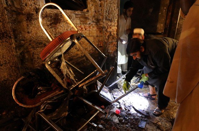 Talibãs reivindicam ataque contra ato eleitoral com 20 mortos no Paquistão