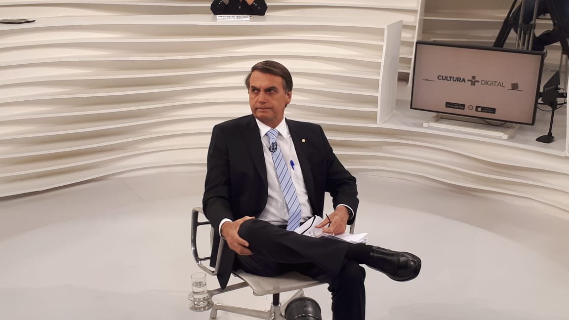 Bolsonaro não precisa ser expert para ser político