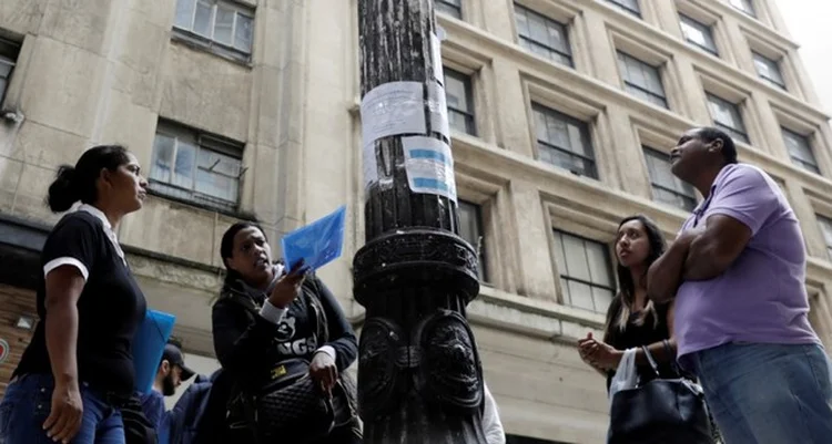 Emprego: resultado quebra uma sequência de cinco meses de resultados positivos (Paulo Whhitaker/Reuters)