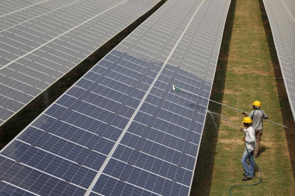 Índia impõe tarifa de 25% sobre importação de células solares