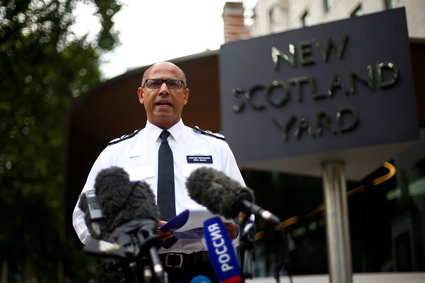 Novichok foi achado em frasco de perfume, diz irmão de uma das vítimas