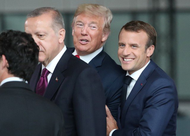 Trump destaca "boa relação" com Macron após encontro bilateral