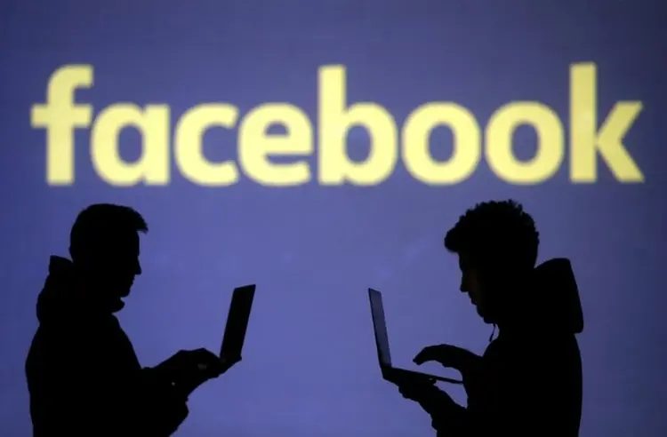 Facebook: No total, 64 milhões de pessoas geraram quase 1 bilhão de interações no mês de abril (Dado Ruvic/Reuters)