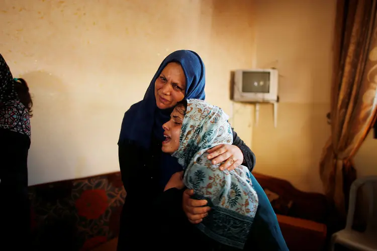 O porta-voz da ONU disse que após o forte pico de violência do sábado, a situação voltou momentaneamente à calma (Suhaib Salem/Reuters)