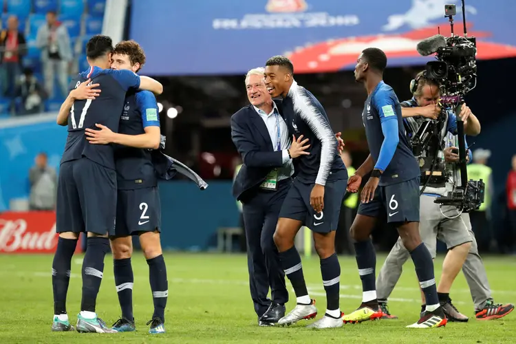 França tornou-se a primeira finalista da Copa do Mundo (Toru Hanai/Reuters)