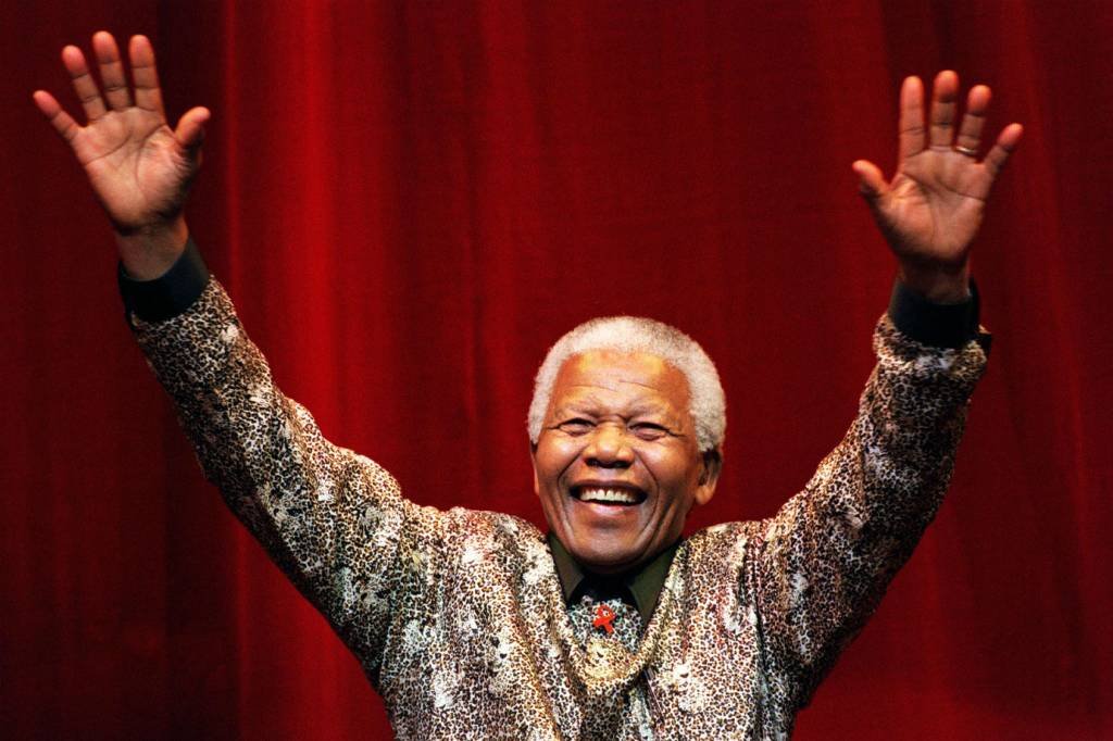 Nelson Mandela: líder da luta contra a segregação racial completaria 100 anos de vida em 2018 (Hamish Blair / Equipe/Getty Images)