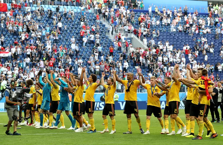 Jogadores da Bélgica celebram vitória contra a Inglaterra em São Petesburgo e garantem terceiro lugar na Copa do Mundo 2018  (Clive Rose/Getty Images)