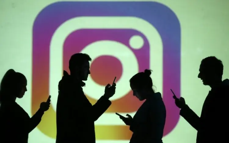 Instagram: dados sobre visualização de anúncios são insuficientes em comparação com o Facebook, disse Erik Huberman, fundador da agência de compra de anúncios Hawke Media (Dado Ruvic/Ilustração/Reuters)
