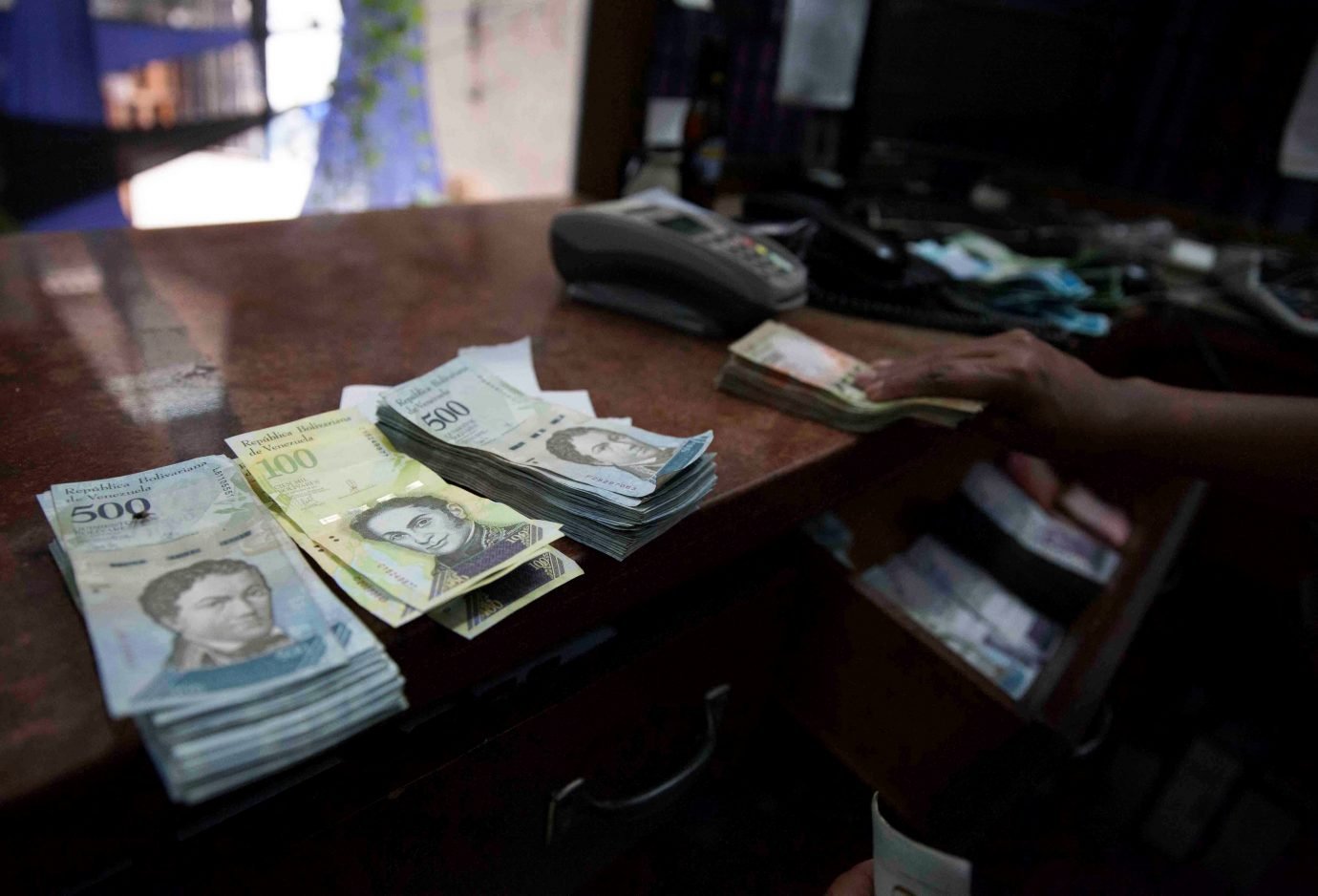 Como a Venezuela sobreviverá a uma inflação estimada em 1.000.000%