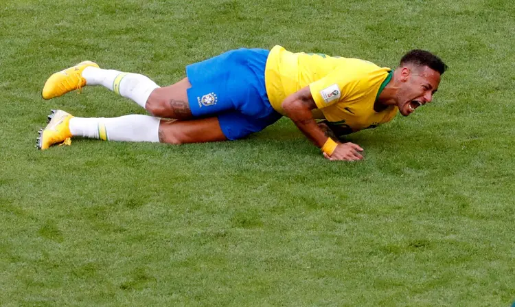 Neymar: Klopp avisou que jogador não é motivo de preocupação para o Liverpool na questão de quedas e eventuais provocações (David Gray/Reuters)