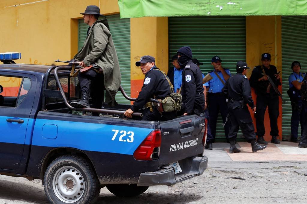 Homens armados intimidam funcionários de grupo midiático na Nicarágua