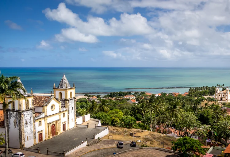 Olinda, perto de Recife: destino tem os bilhetes mais acessíveis para o feriado na região Nordeste (diegograndi/Thinkstock)