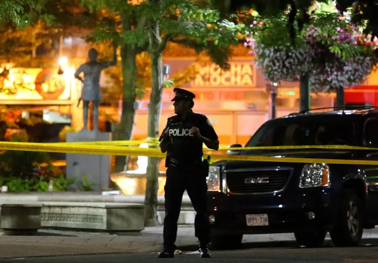 Ataque em Toronto: segundo a polícia, o agressor utilizou um revólver (Chris Helgren/Reuters)