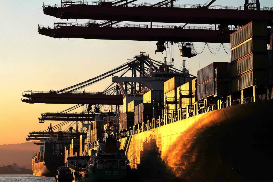 Porto de Santos: na primeira semana do mês, o país registrou exportações no valor de 5,073 bilhões de dólares (Janaína Ribeiro/Exame)