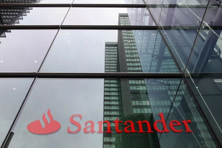 Santander: banco espanhol deve anunciar aumento de 27% no lucro de sua operação brasileira (Dan Kitwood/Getty Images)