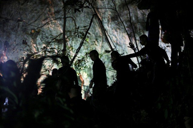 Resgate em caverna na Tailândia será retratado no cinema por dois filmes