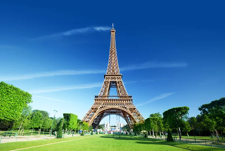 Eiffel  (IakovKalinin/Thinkstock)