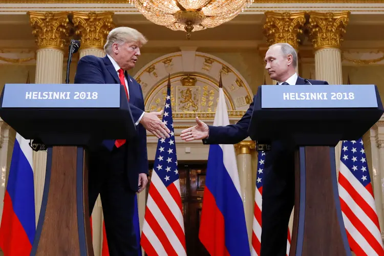 Trump e Putin: segundo a Casa Branca, líder russo ligou para o norte-americano nesta segunda (/Kevin Lamarque/Reuters)