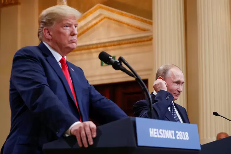 Trump e Putin: a Rússia tem até 60 dias para resolver a disputa, depois disso, os EUA podem pedir para que a OMC estabeleça um painel para julgar (Kevin Lamarque/Reuters)