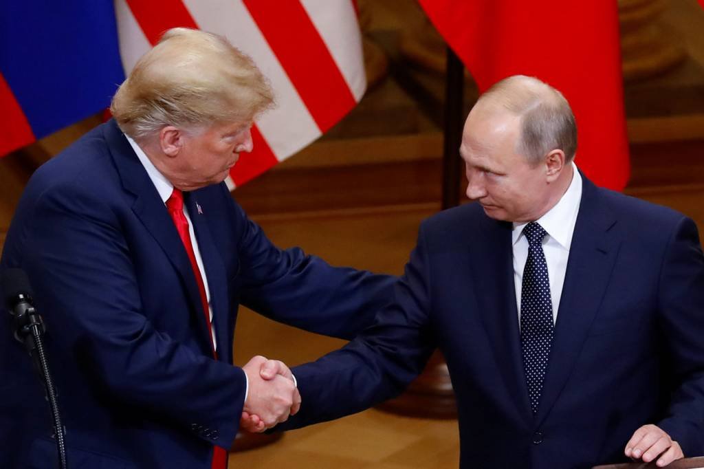 Trump diz que pretende fazer uma segunda cúpula com Putin