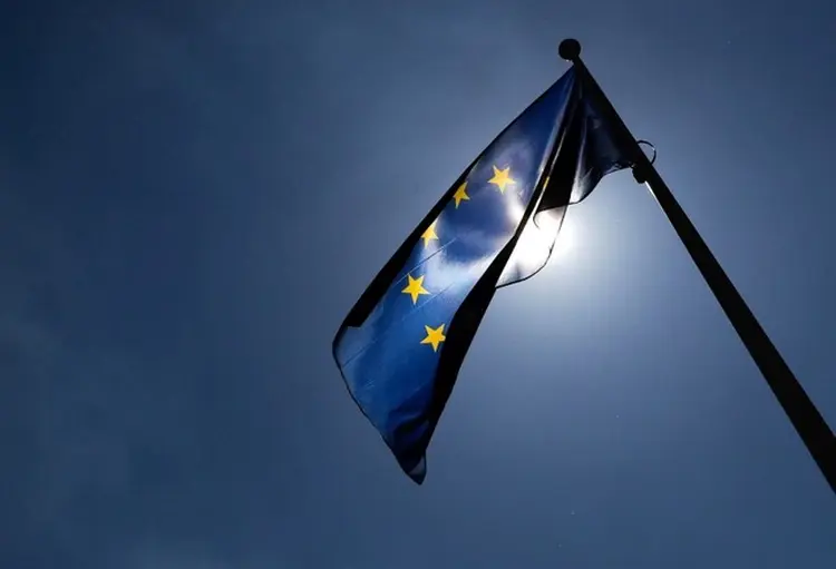 Bandeira da União Europeia em Bruxelas, na Bélgica 
20/06/2018 
REUTERS/Yves Herman (Yves Herman/Reuters)