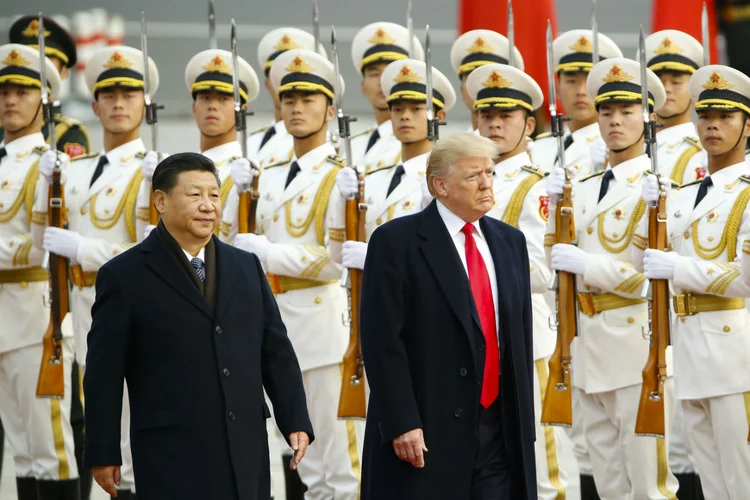 China-EUA: Trump ameaça impor tarifas alfandegárias punitivas que somam 200 bilhões de dólares sobre importações chinesas (Pool/Getty Images)