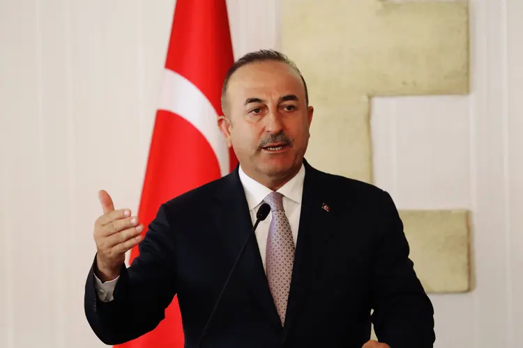 Mevlut Cavusoglu: "Podemos resolver as questões com os Estados Unidos muito facilmente, mas não com a abordagem atual" (Yiannis Kourtoglou/Reuters)