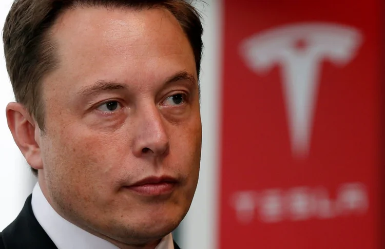 Elon Musk: presidente da Tesla. Alta de quase 700% nas ações neste ano podem ser ameaçadas pela Apple? (Toru Hanai/File Photo/Reuters)