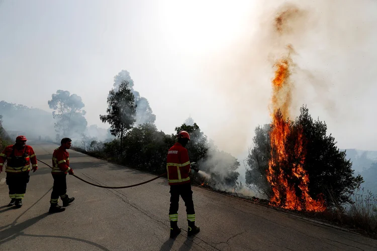 Portugal: incêndio irrompeu cinco dias atrás, durante uma onda de calor extremo (Rafael Marchante/Reuters)