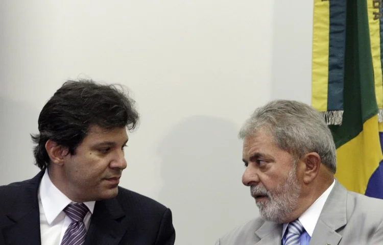 Pesquisa mostra que o potencial de transferência de votos de Lula para Fernando Haddad tem um teto relativamente baixo (Ricardo Moraes/Reuters)