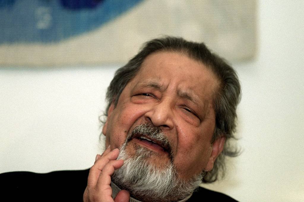 Escritor britânico e Nobel de Literatura V.S. Naipaul morre aos 85 anos