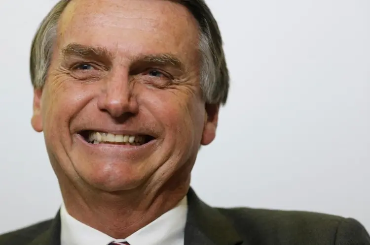Bolsonaro segue na liderança: A pesquisa foi realizada entre os dias 22 e 24 de setembro (Adriano Machado/Reuters)