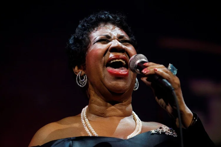 Aretha Franklin durante show em Nova York, em 2011 (Eric Thayer/Reuters)