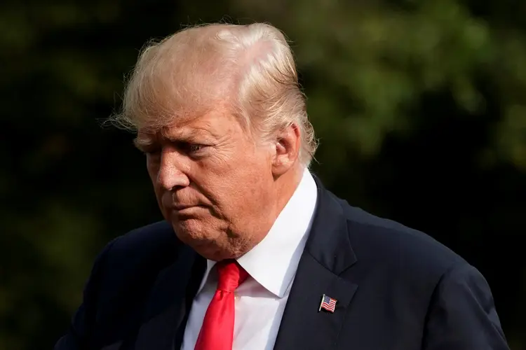 Trump: Presidente dos EUA não afirmou se estava feliz com nomeação de Powel (Yuri Gripas/Reuters)