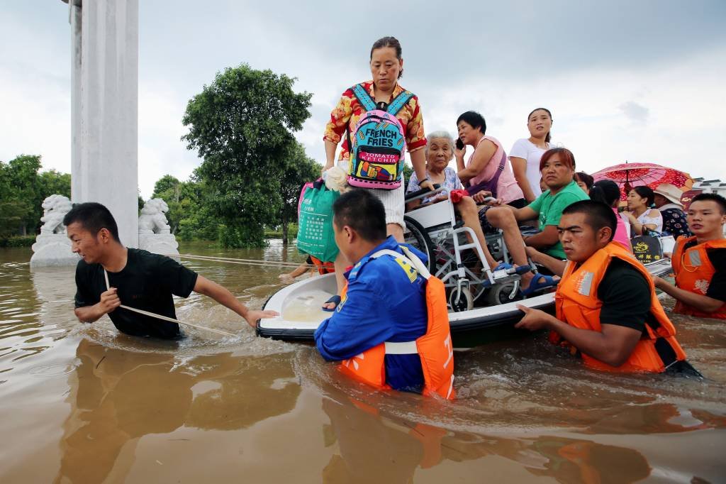 Tufão Rumbia deixa pelo menos 20 mortos na China