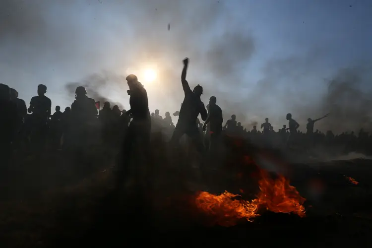 Comissão da ONU diz que Israel pode ter cometido crimes de guerra contra palestinos (Ibraheem Abu Mustafa/Reuters)