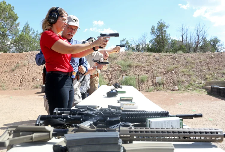 Armas: o ataque do último domingo deixou 2 mortos e 11 feridos (Conor Ralph/Reuters)
