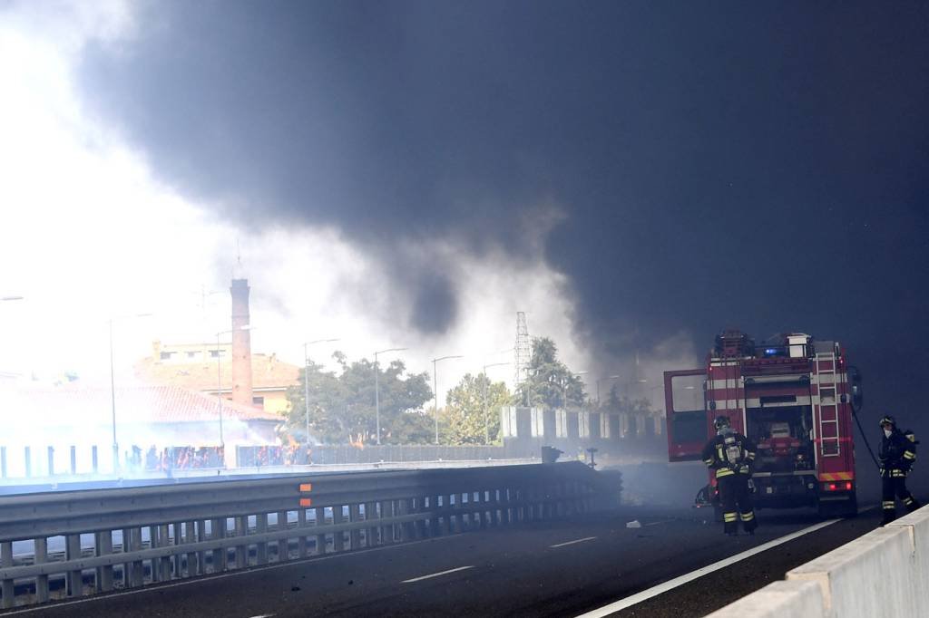 Sobe para 145 o número de feridos em acidente de caminhão-tanque na Itália