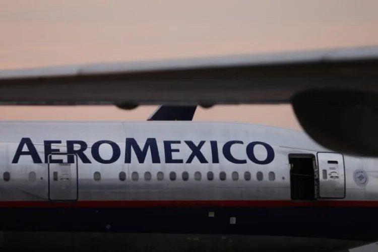 AeroMexico: avião de médio porte estava quase lotado, com 103 pessoas, incluindo duas crianças pequenas, e quatro tripulantes a bordo (Edgard Garrido/Reuters)