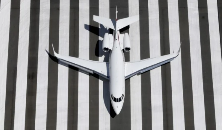 Avião pousa em aeroporto de Congonhas, em São Paulo 12/02/2015 REUTERS/Paulo Whitaker (Paulo Whitaker/Reuters)