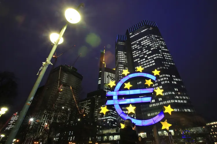 Banco Central Europeu jogou nesta quinta-feira para o próximo ano o momento de sua primeira alta de juros pós-crise (Getty Images/Getty Images)