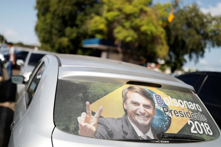 Painel de carro com mensagem pró-Bolsonaro é visto em Boa Vista, em Roraima (Nacho Doce/Reuters)