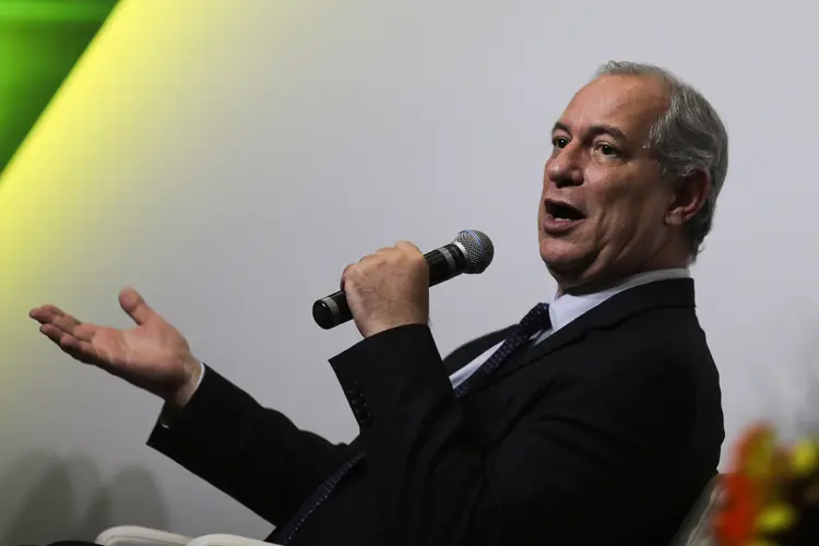 Ciro Gomes, candidato à Presidência, em evento em Brasília em junho (Andre Coelho/Bloomberg)