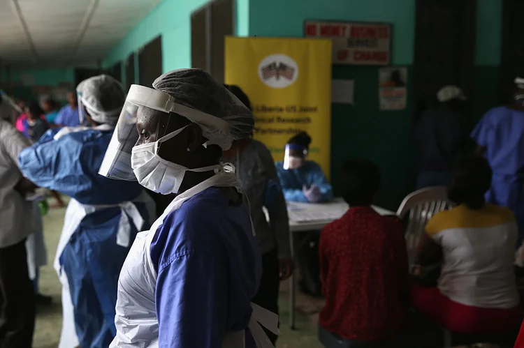 EBOLA: Comitê africano se reúne para discutir surto e problemas na saúde do continente  / John Moore | Getty Images