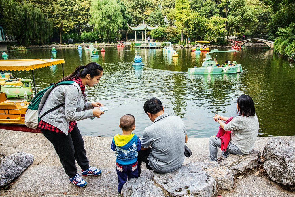 Parque em Xangai, na China: em 200 anos, a extrema pobreza caiu de quase 90% da população mundial para menos de 10% | Qilai Shen/Getty Images / 